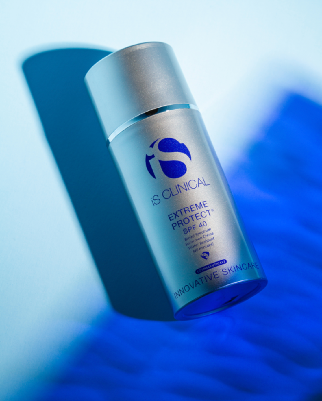 iS Clinical Extreme Protect SPF 40-Sunscreen-iS Clinical-Leigh Kelley Skin Studio Best Facialist Hudson Valley Kingston New York